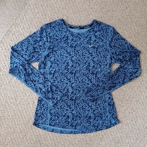 3/$15 or 5/$20 Nike light weight top